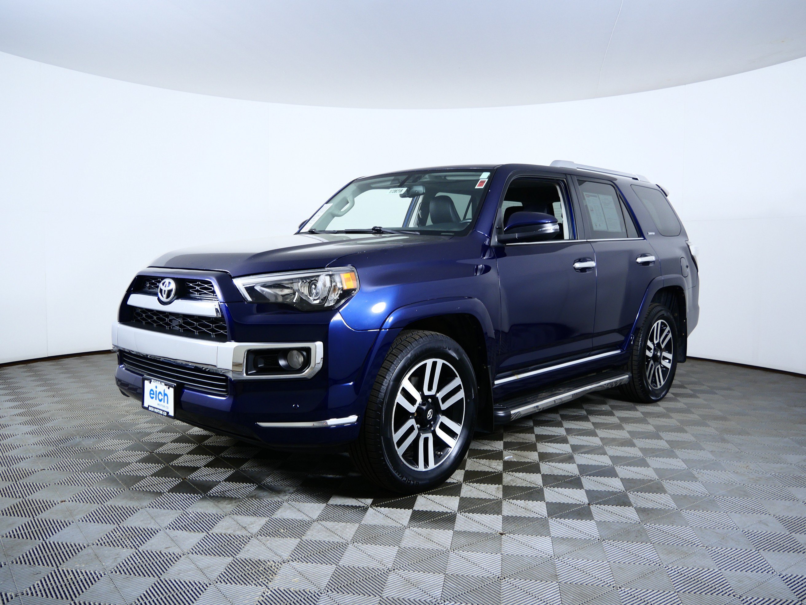 Used 2015 Nautical Blue Pearl Toyota Limited image 3