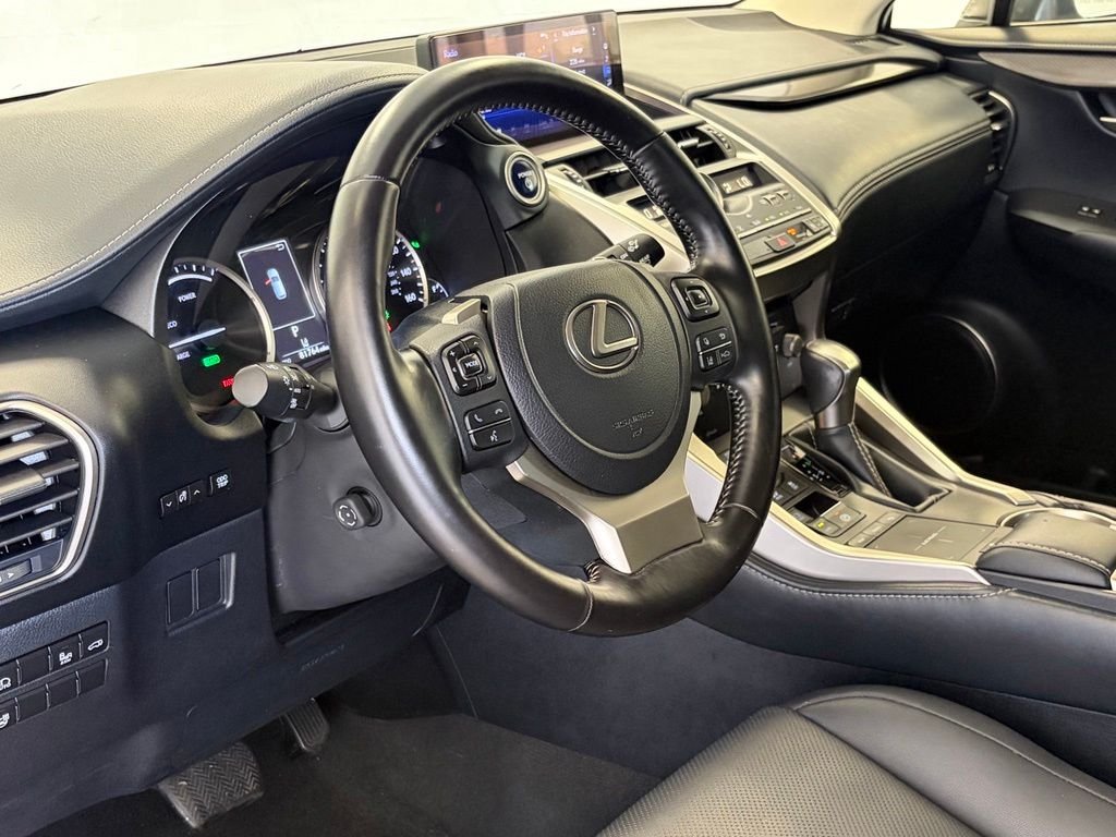 Used 2021 Silver Lexus 300h image 15