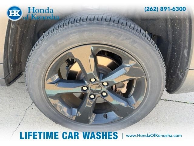 Used 2021 Bright White Clearcoat Jeep Altitude image 3