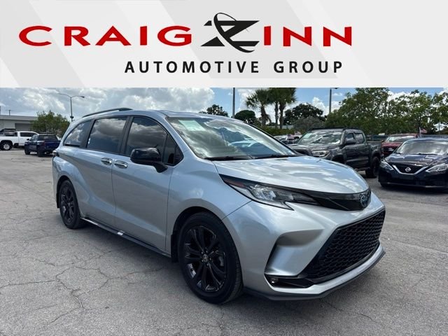 2025 Toyota Sienna XSE