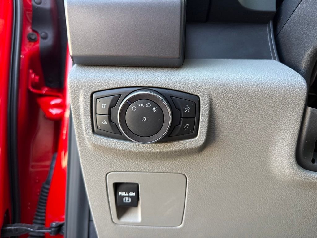 Used 2020 Race Red Ford XLT image 7