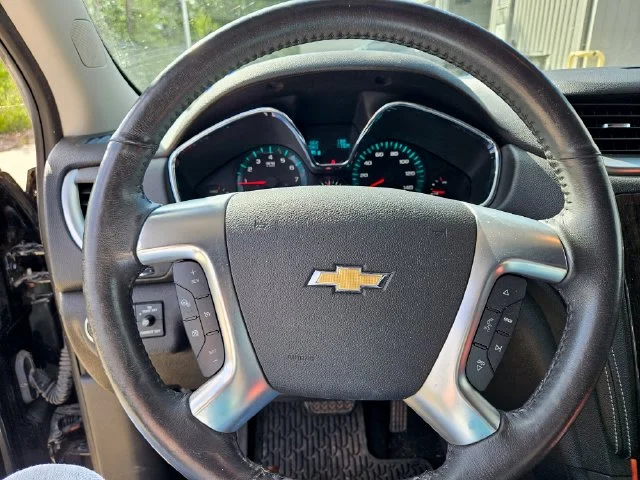 Used 2017 Mosaic Black Metallic Chevrolet Premier image 9