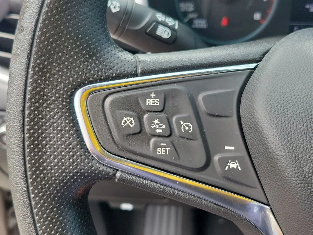 Used 2024 Gray Chevrolet LT image 29