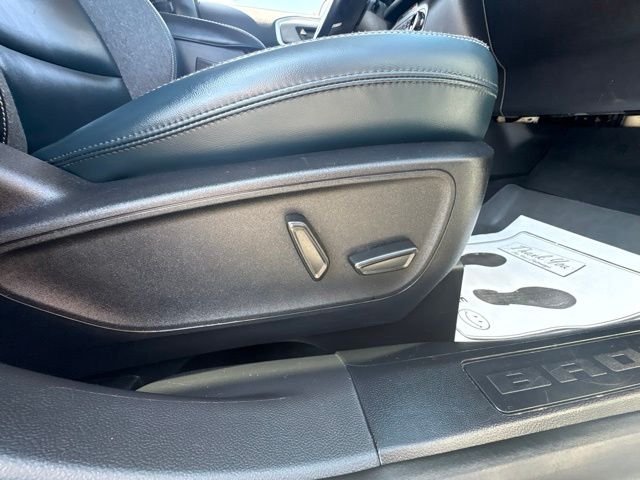 Used 2023 Green Ford Outer Banks image 21