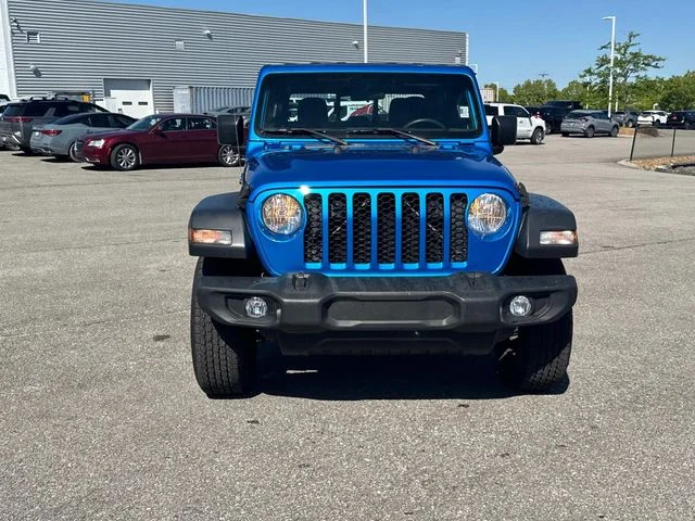 Used 2020 Blue Jeep Sport image 10