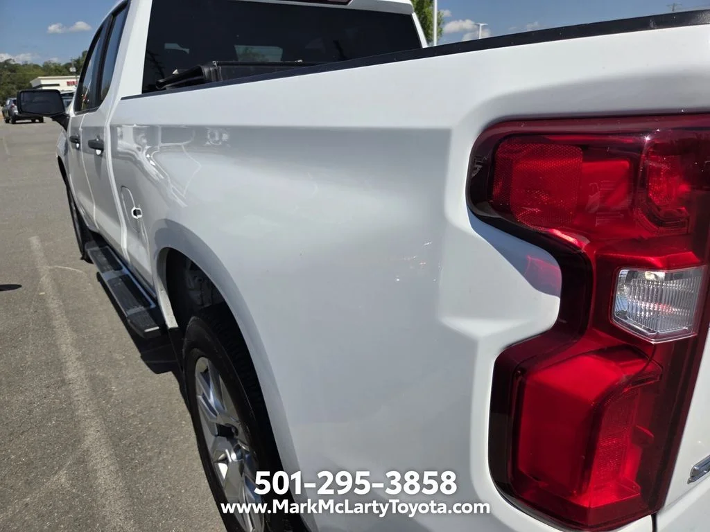 Used 2021 White Chevrolet Custom image 7
