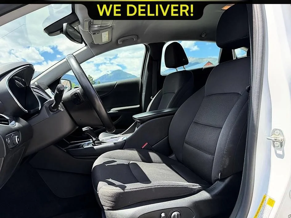 Used 2016 White Chevrolet LT image 9