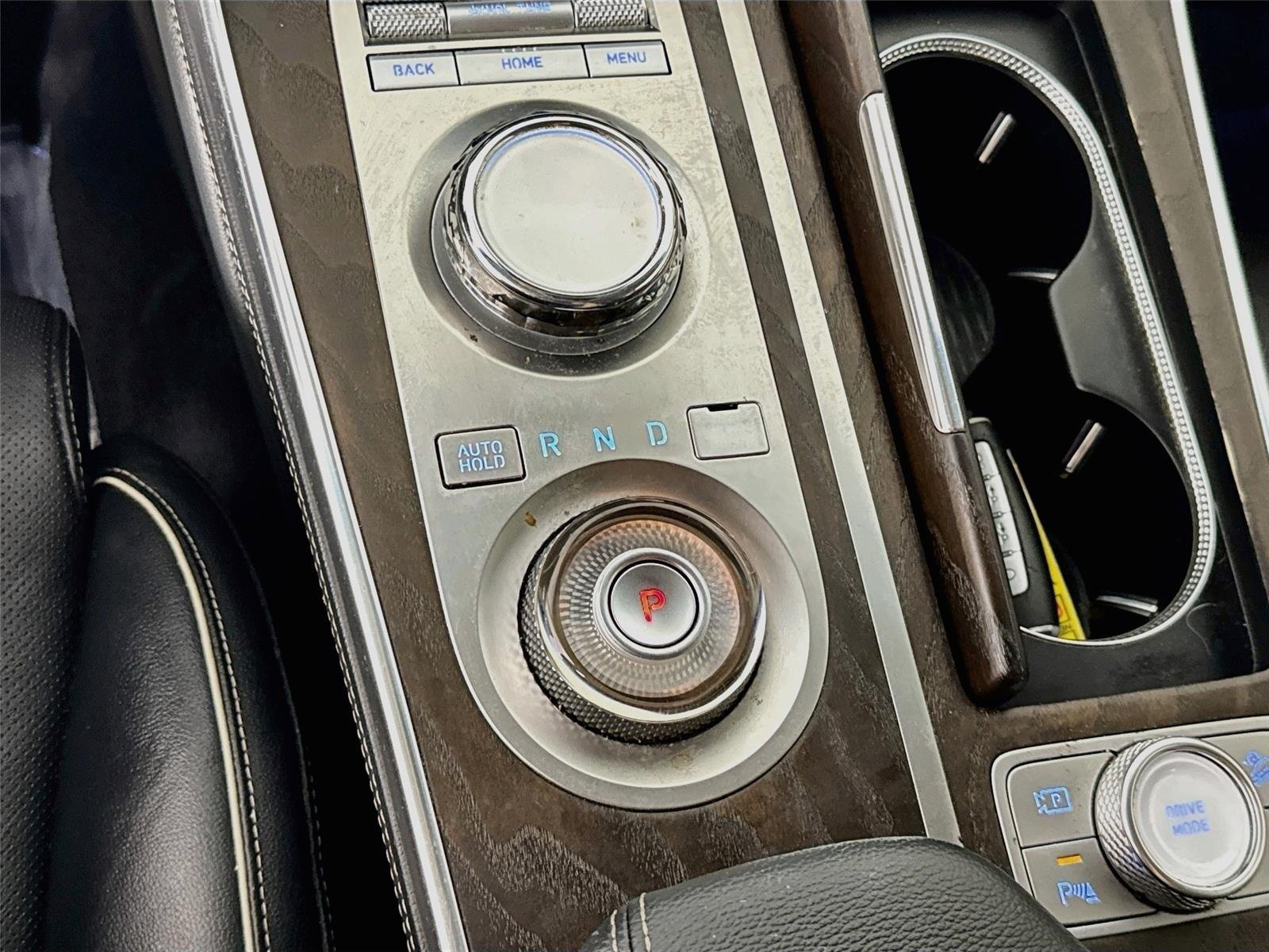 Used 2024 Savile Silver Genesis 2.5T image 19