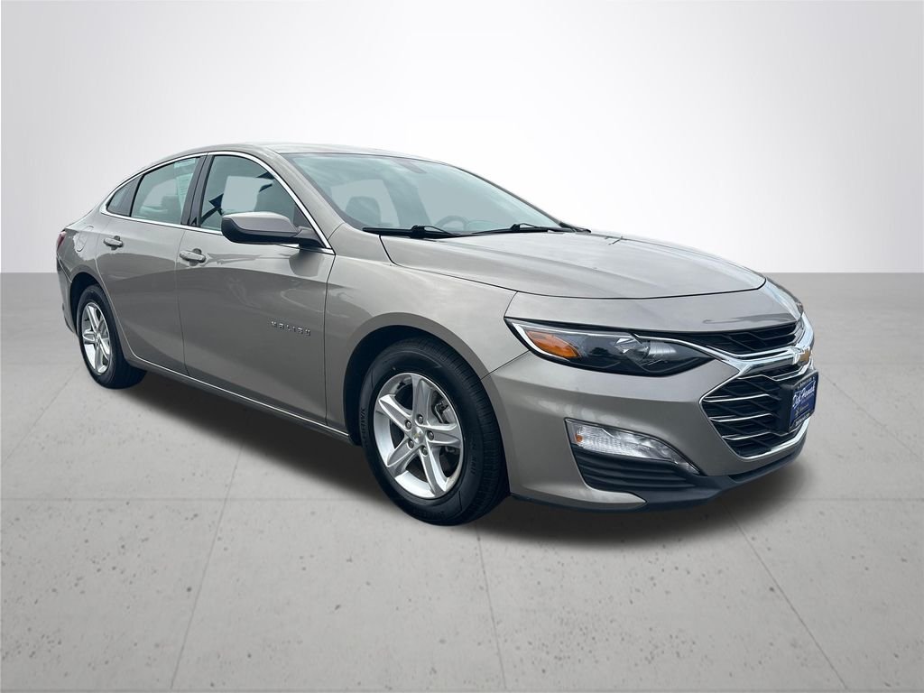 Used 2022 Gray Chevrolet LT image 5
