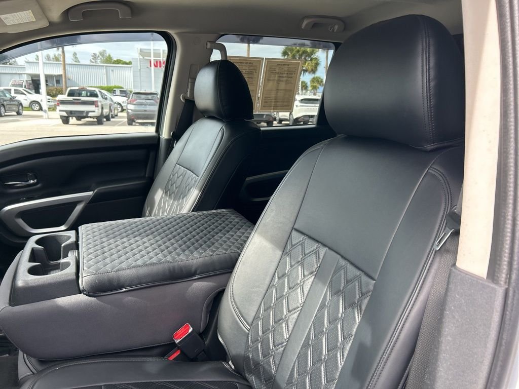 Used 2023 White Nissan SV image 21