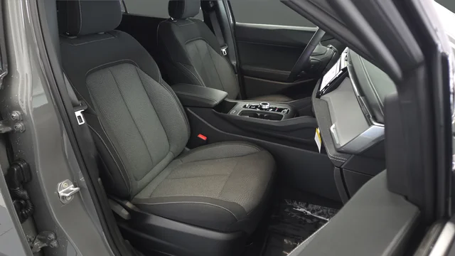 New 2026 Sting-Gray Clearcoat Jeep Laredo image 24