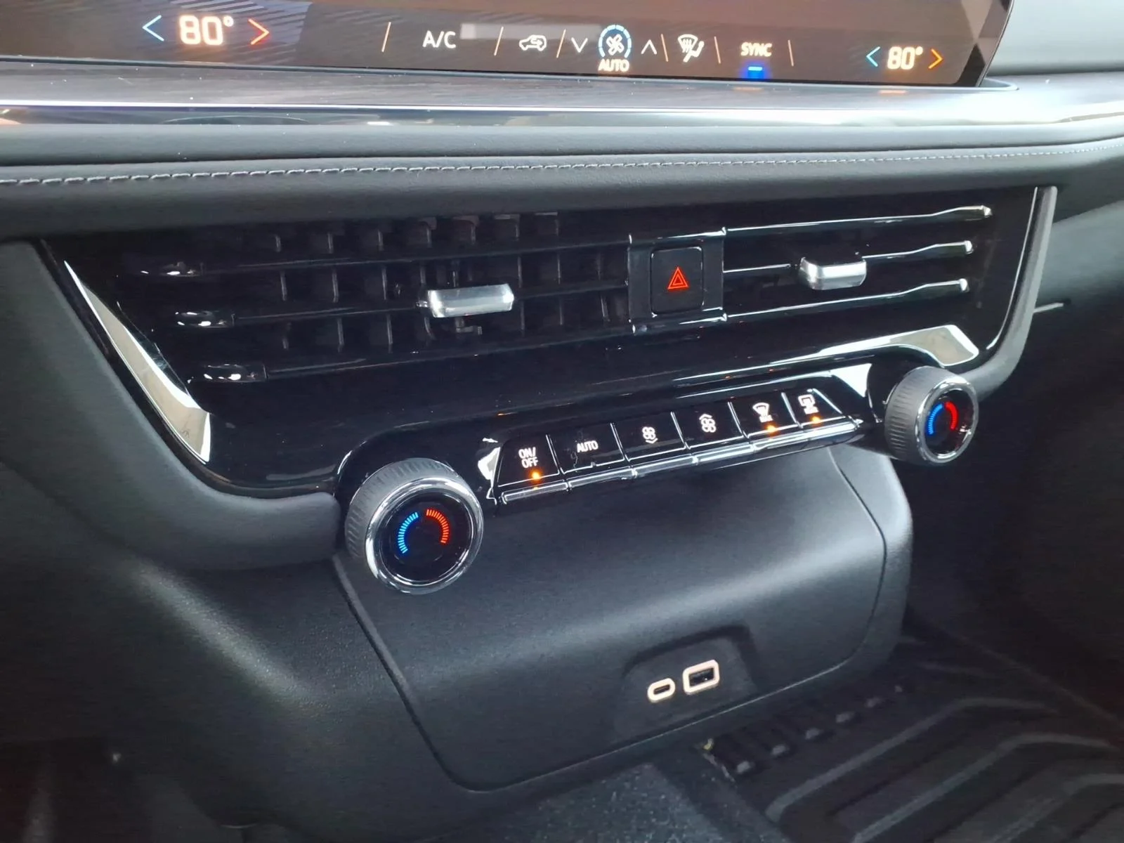 2026 Chevrolet Tahoe Fleet - Photo 16