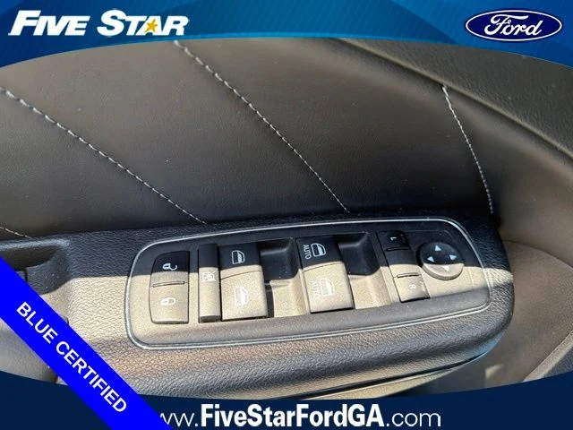Used 2022  Dodge R/T image 13