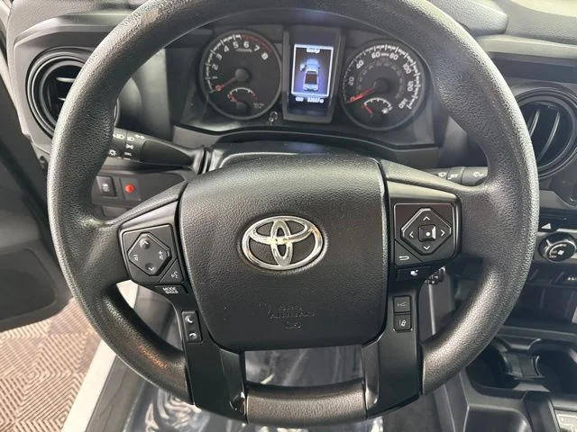 Used 2022 White Toyota SR image 22