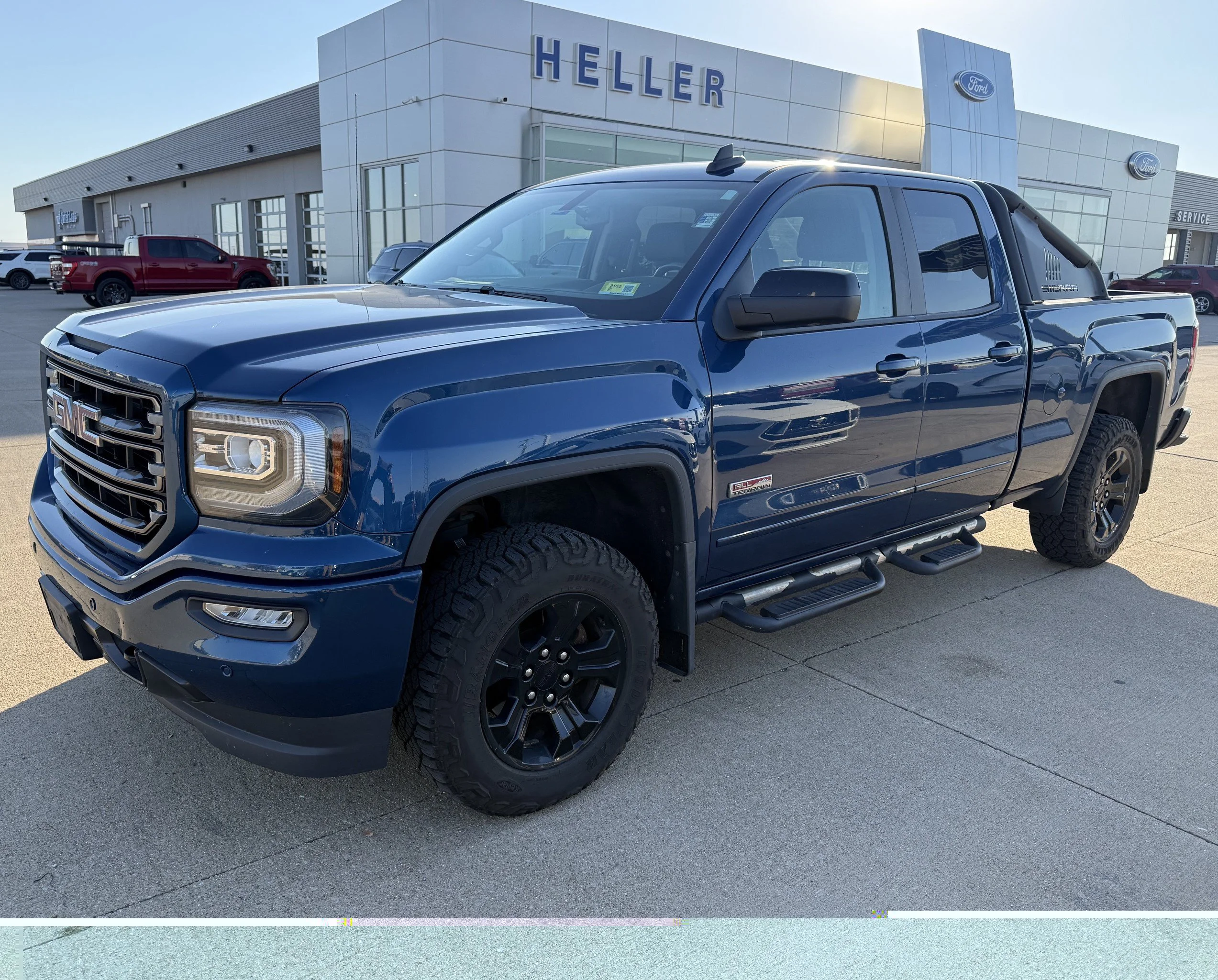 Used 2018 Stone Blue Metallic GMC SLT image 3