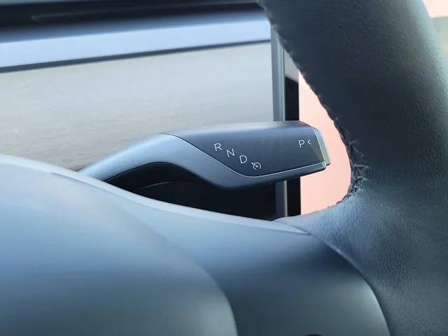Used 2023 White Tesla Base image 20