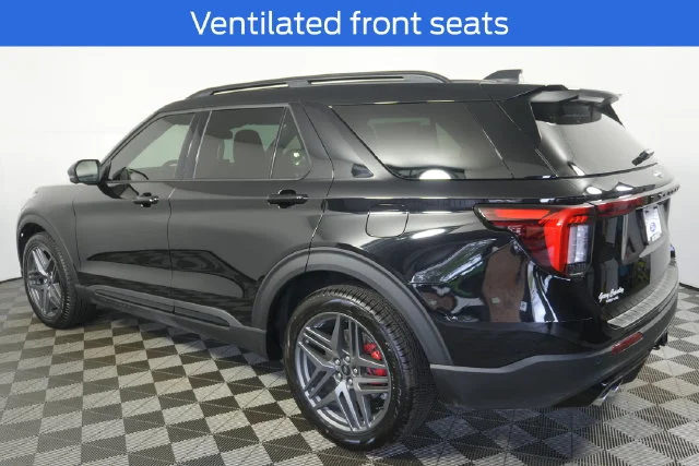 New 2026 Agate Black Metallic Ford ST image 21
