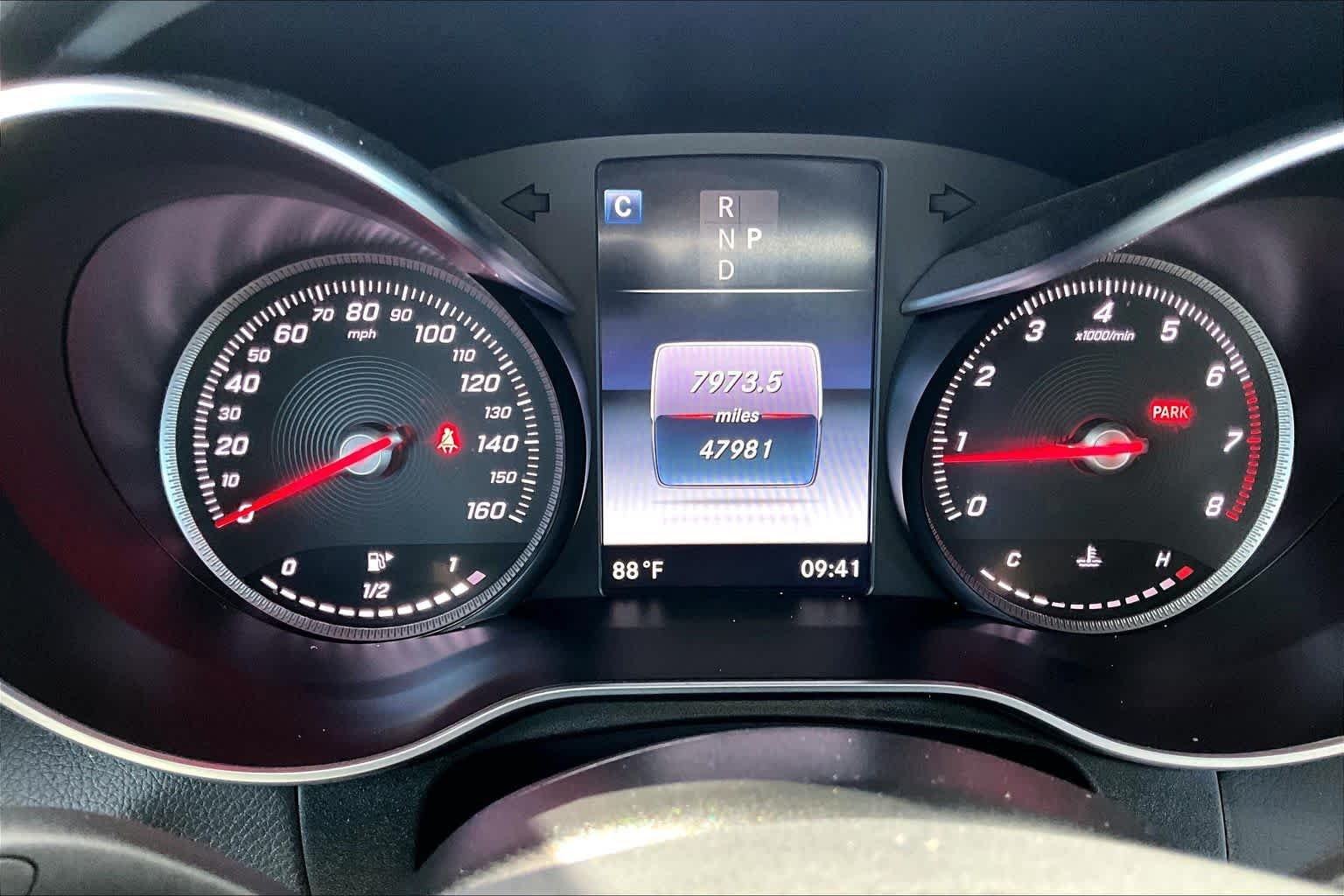 Used 2018 Black Mercedes-Benz GLC 300 image 27