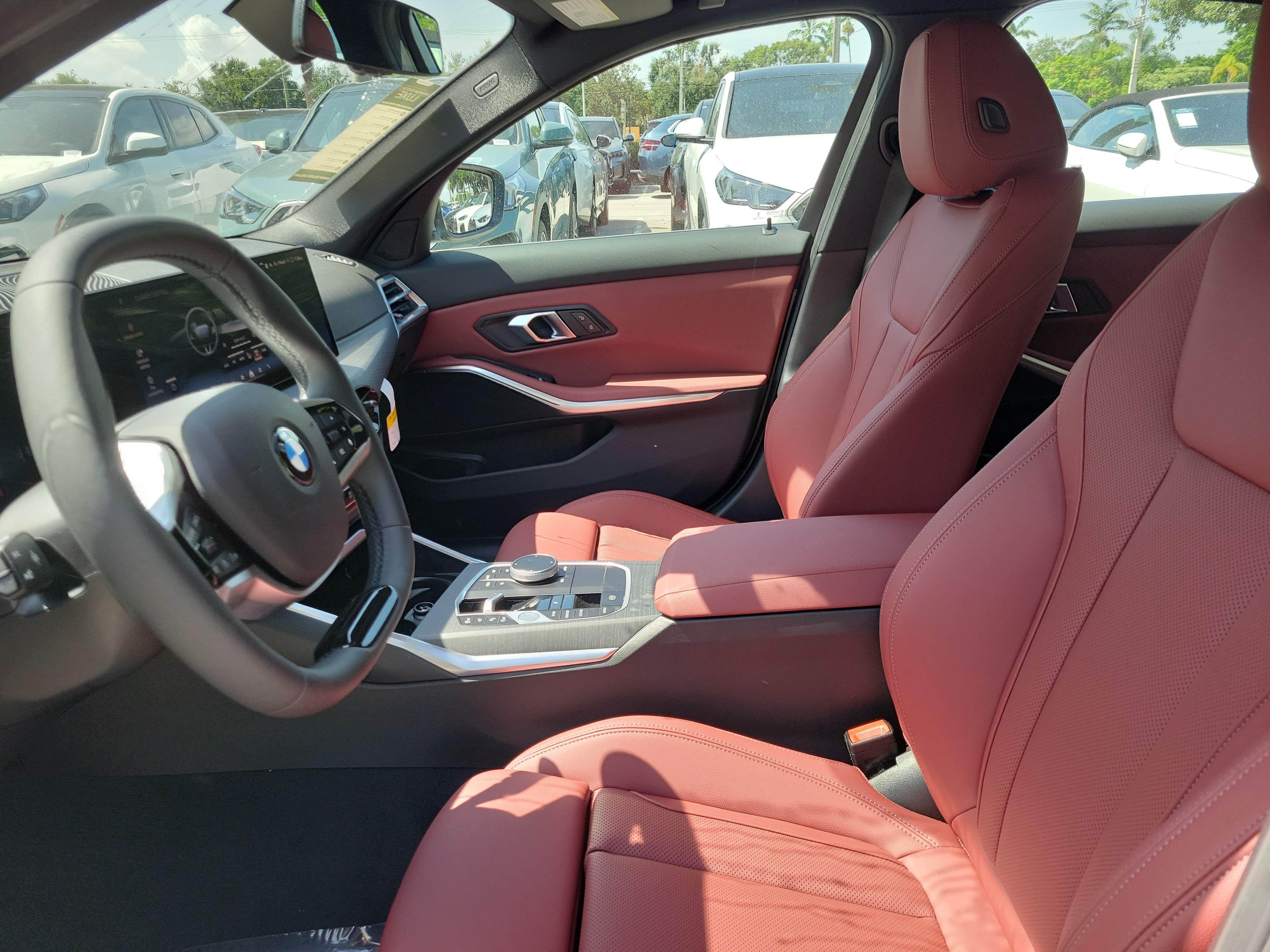 New 2026 Tanzanite Blue II Metallic BMW 330i NA image 11