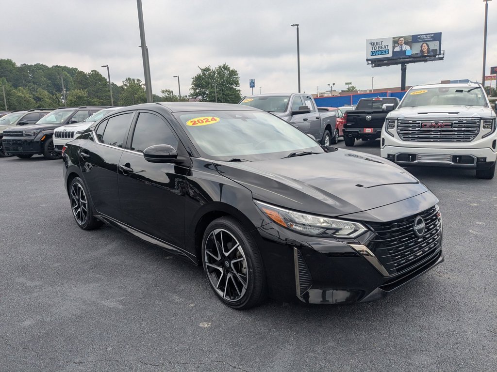 Used 2024 Super Black Nissan SR image 3