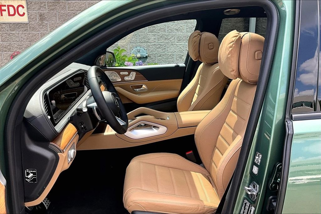 Certified Used 2026 Green Mercedes-Benz GLS 580 image 27