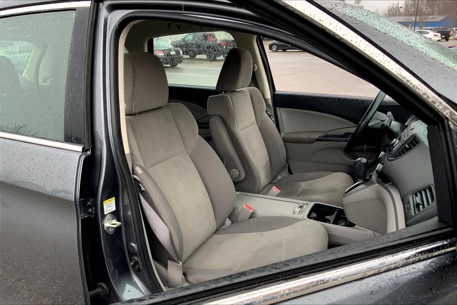 Used 2013 Polished Metal Metallic Honda LX image 8