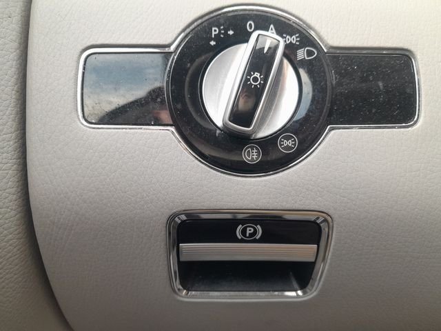 Used 2011 Palladium Silver Metallic Mercedes-Benz S 550 image 10