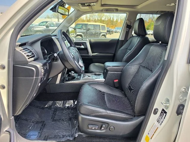 2023 Toyota 4Runner Limited - Photo 21
