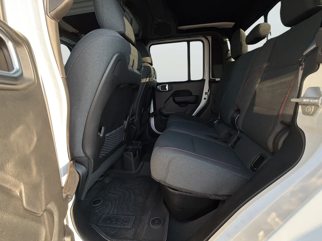 Used 2024 White Jeep Rubicon image 33