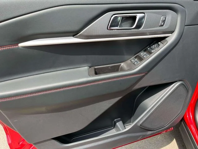 New 2026 Rapid Red Metallic Tinted Clearcoat Ford ST-Line image 20
