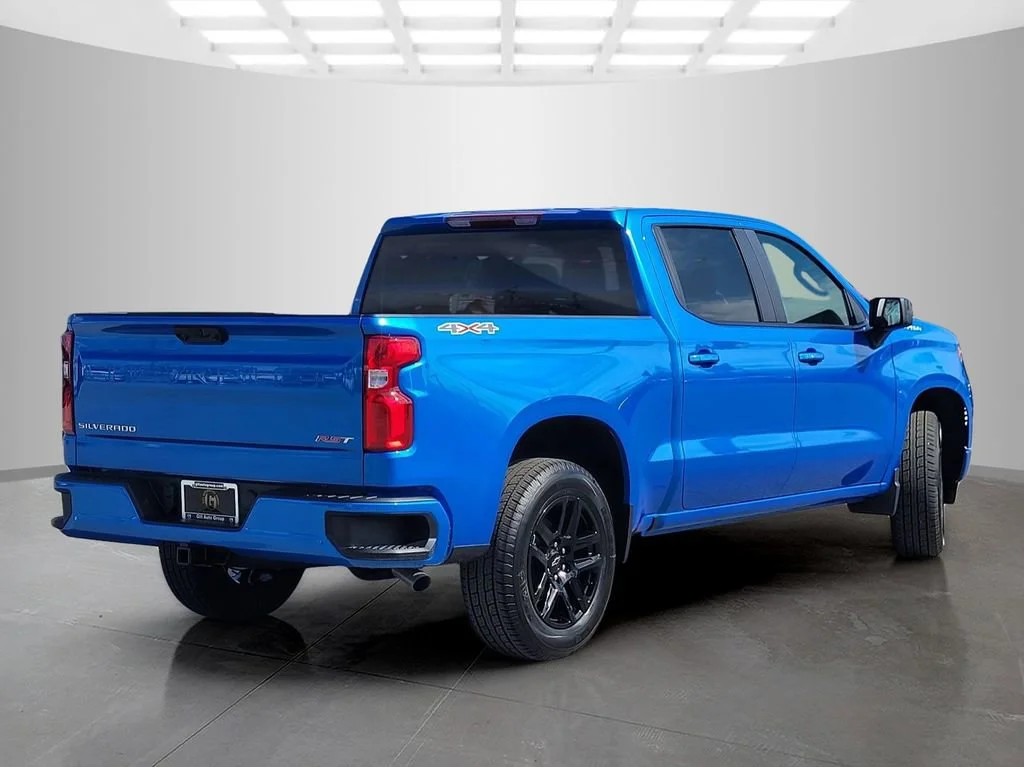 New 2026 Riptide Blue Metallic Chevrolet RST image 4