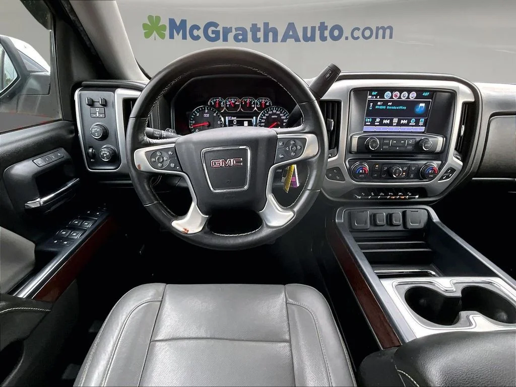 Used 2018 Gray GMC SLT image 10