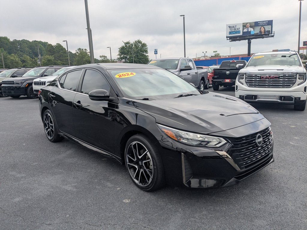 Used 2024 Super Black Nissan SR image 3