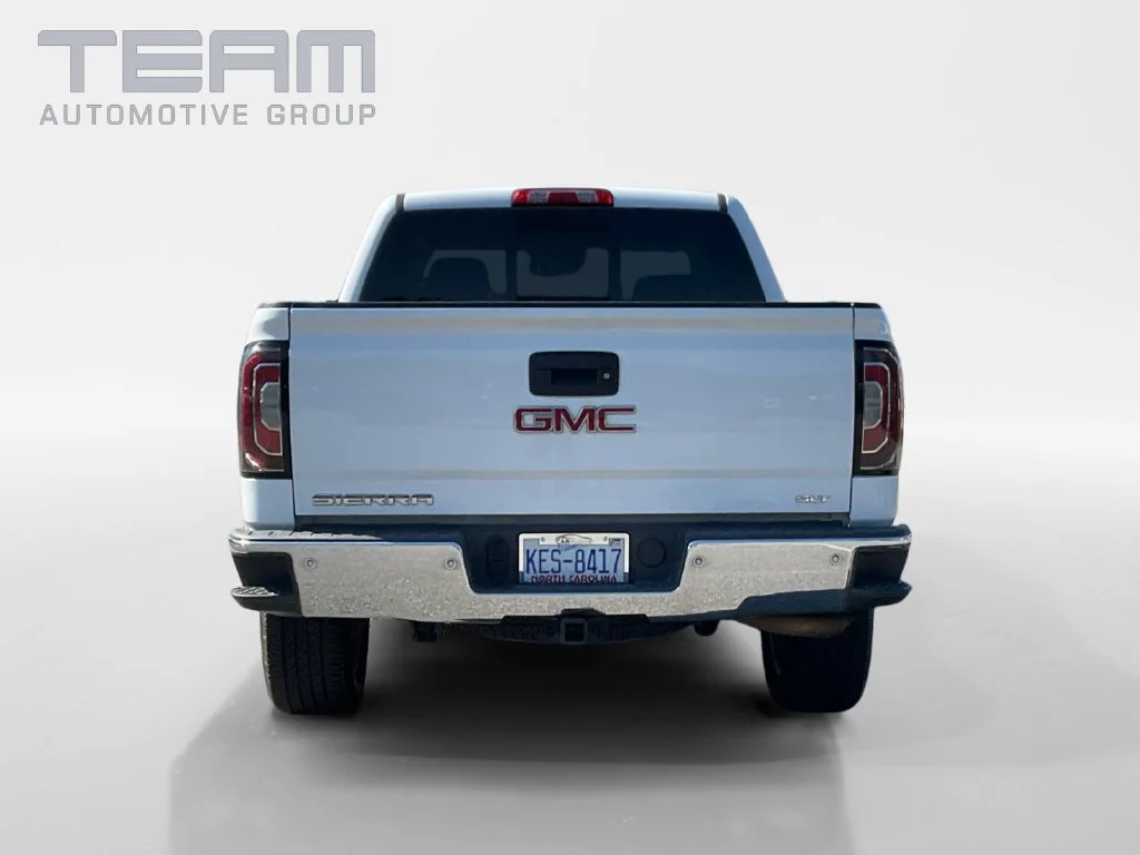 Used 2018 SUMMIT WHITE GMC SLT image 6