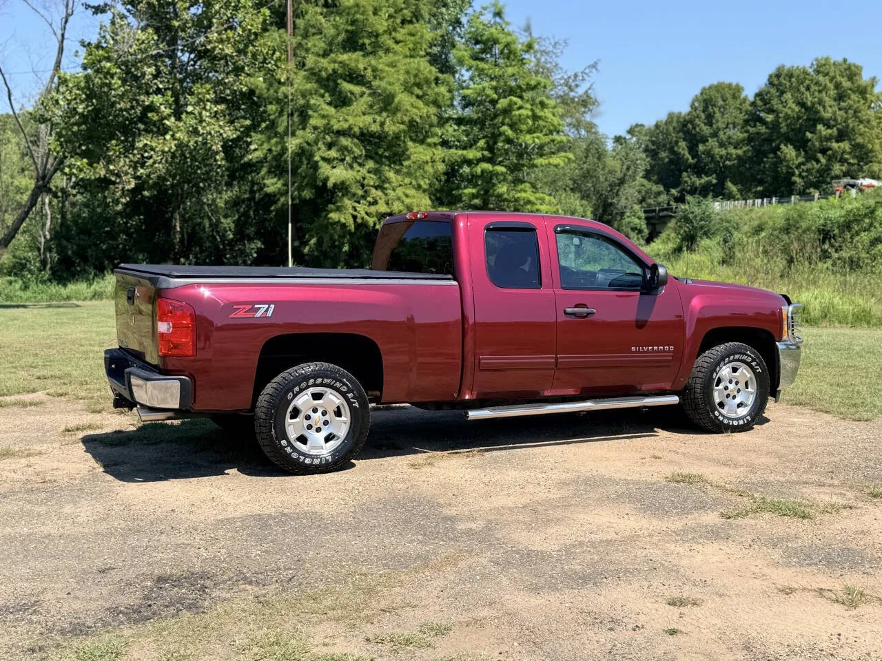 Used 2013 Red Chevrolet LT 4x2 4dr Extended Cab 8 ft. LB image 5