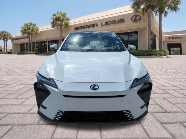 New 2026 Ultra White Lexus ES 350h PREMIUM image 9