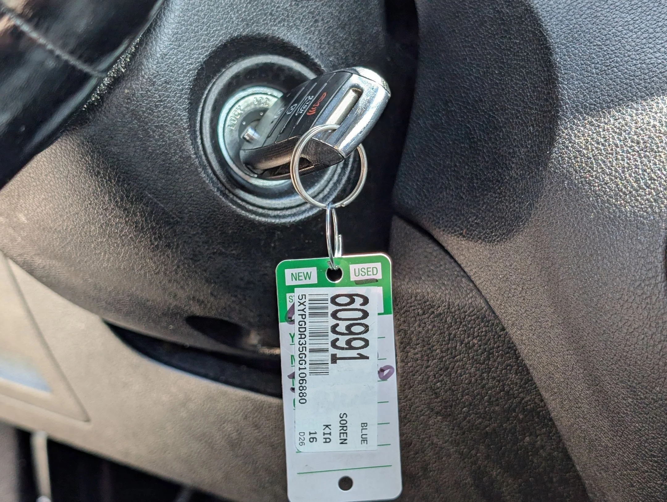 Used 2016 Blaze Blue Kia LX image 17