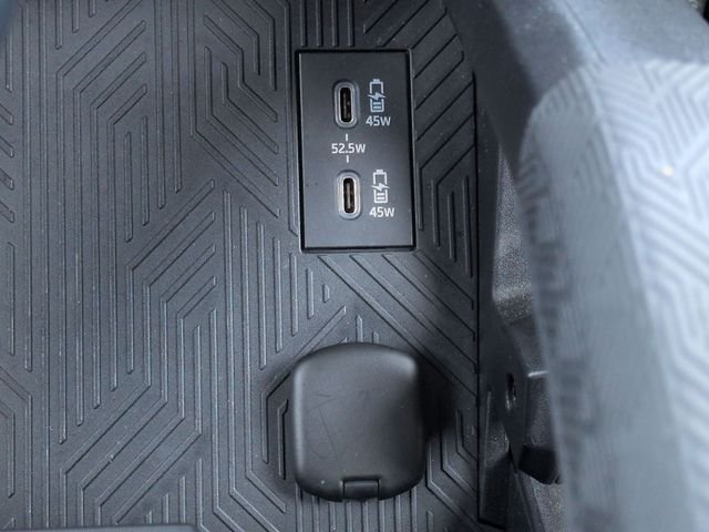 2025 Toyota Tacoma SR - Photo 27