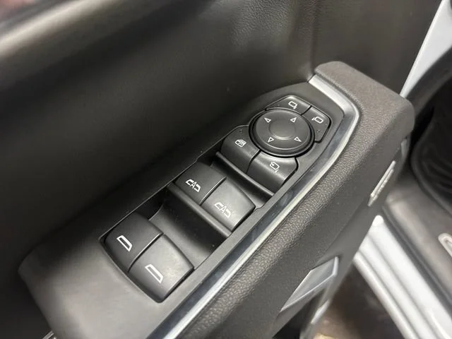 2026 Chevrolet Silverado 1500 LTZ - Photo 12