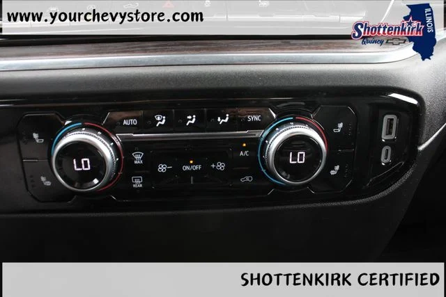 Used 2024 Blue GMC SLT image 37