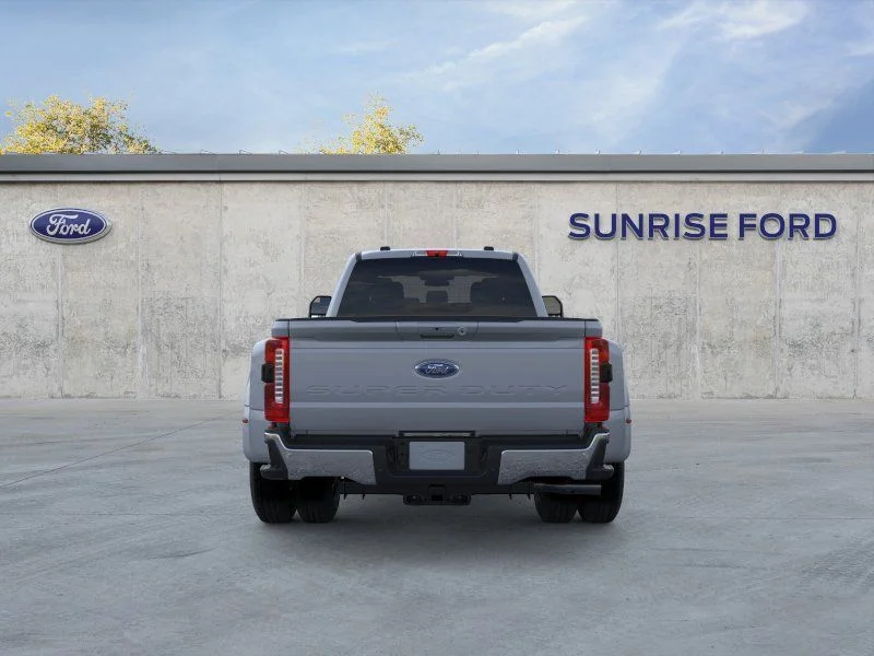 New 2026 Gray Ford Lariat image 5