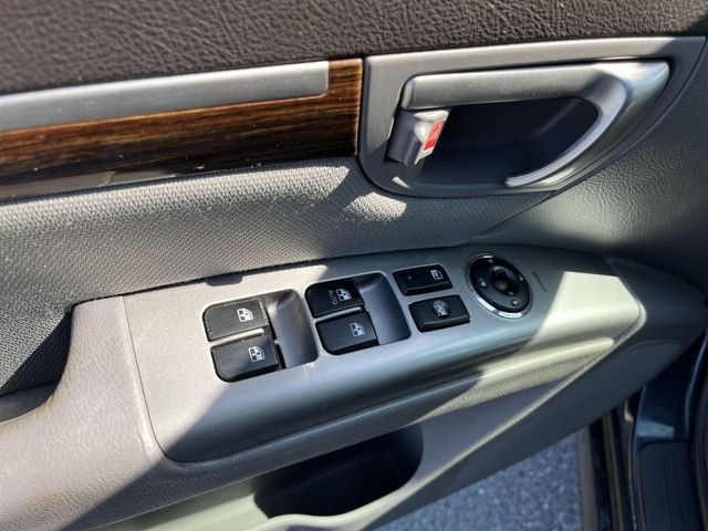 Used 2012 Blue Hyundai GLS image 17