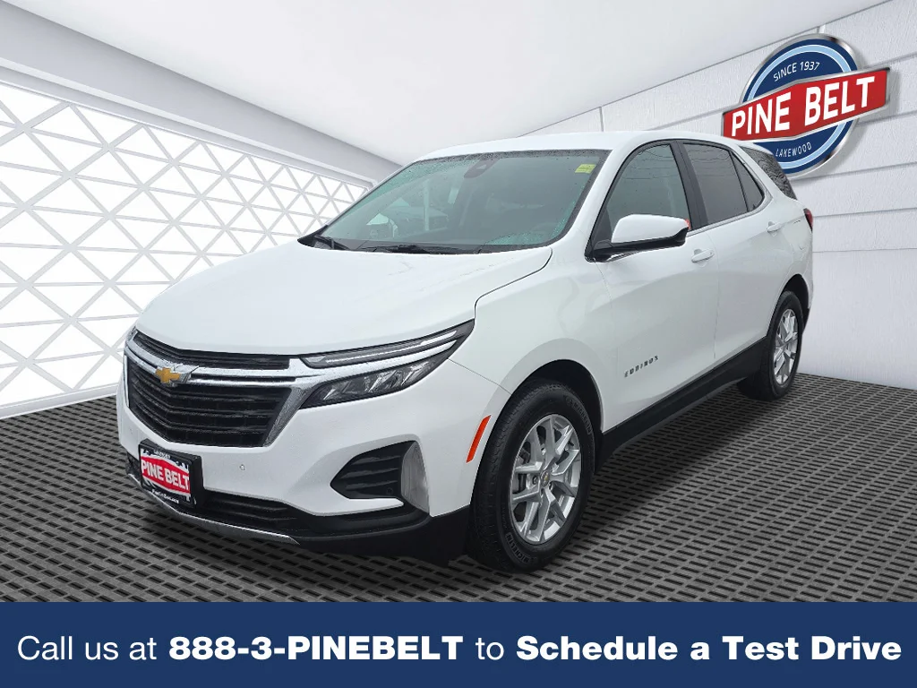 Used 2024 Summit White Chevrolet LT image 1