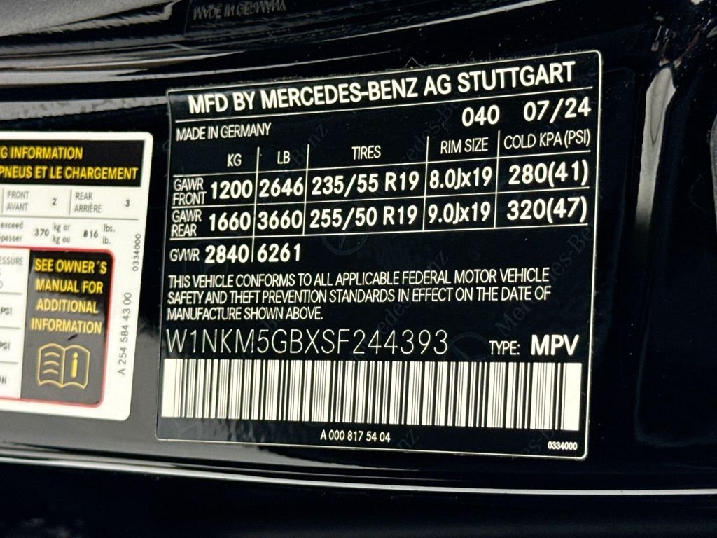 Used 2025 Black Mercedes-Benz GLC 350e image 35