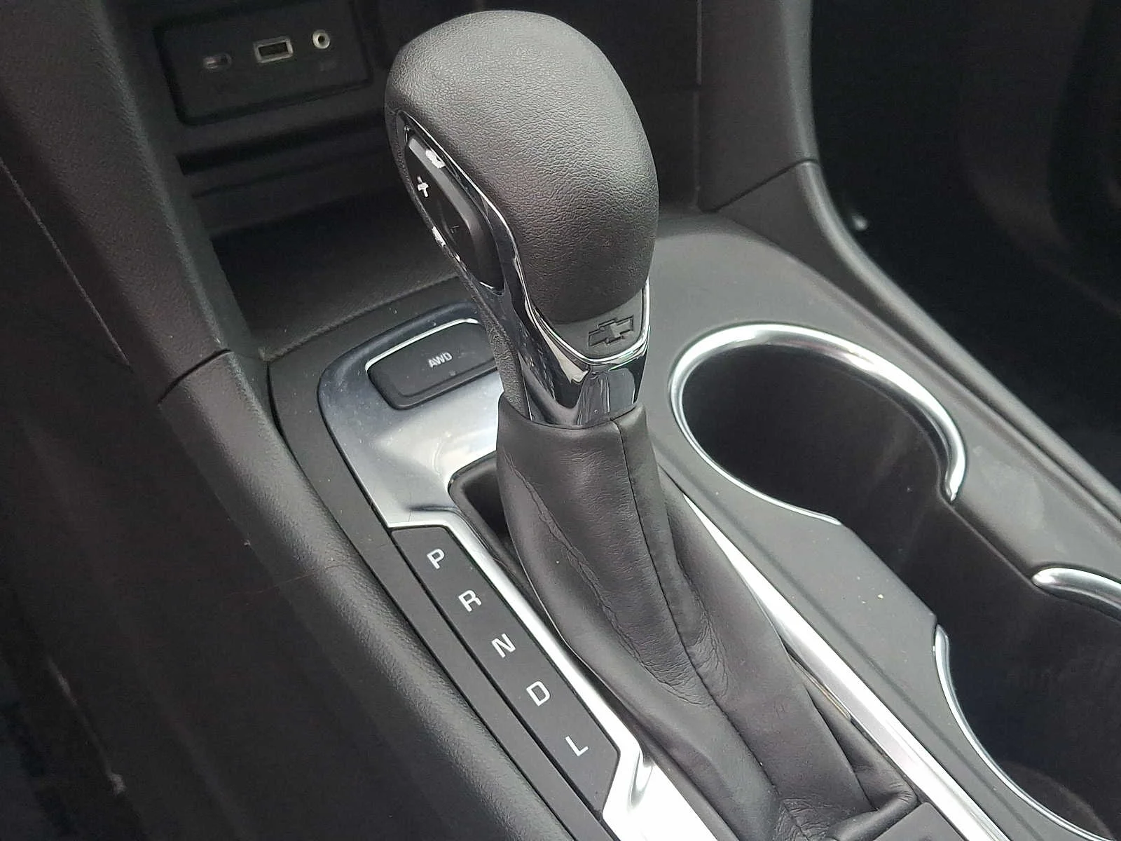 Used 2022 Blue Glow Metallic Chevrolet LS image 14