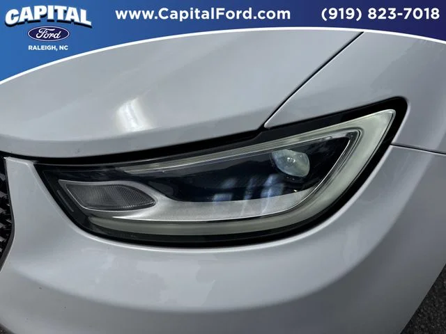 Used 2024 White Chrysler Touring L image 11