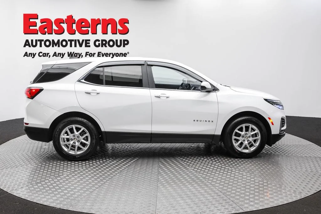 Used 2023 White Chevrolet LT image 4