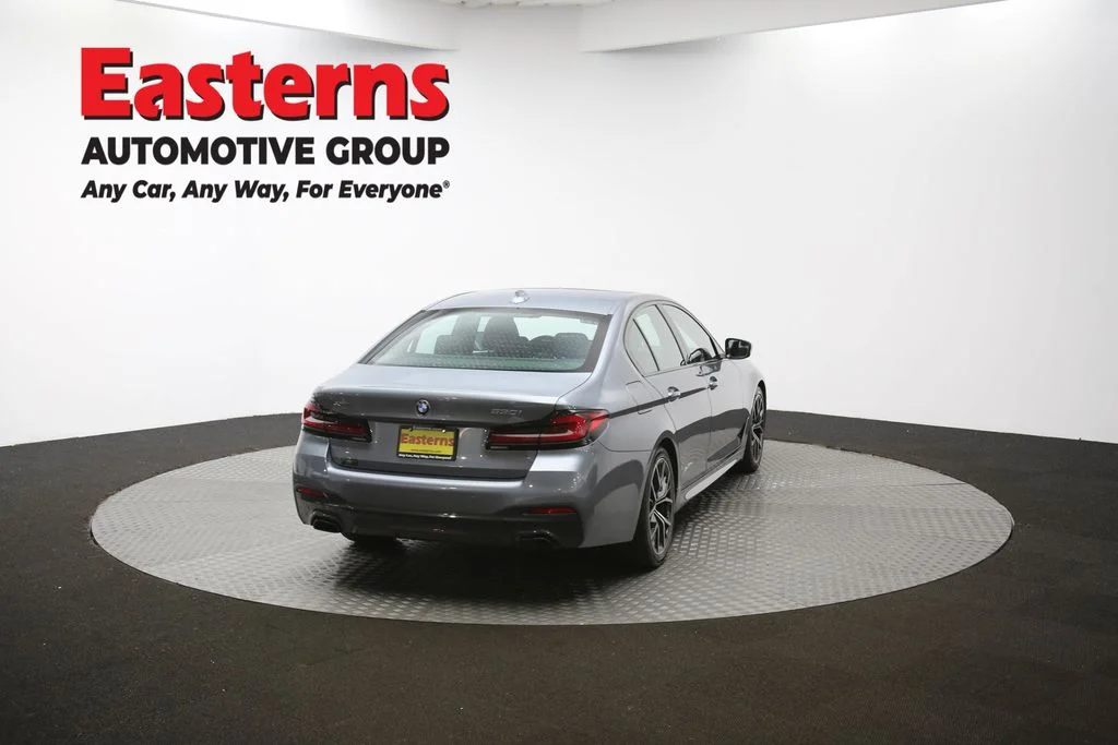 Used 2022 Blue BMW 530i xDrive image 42