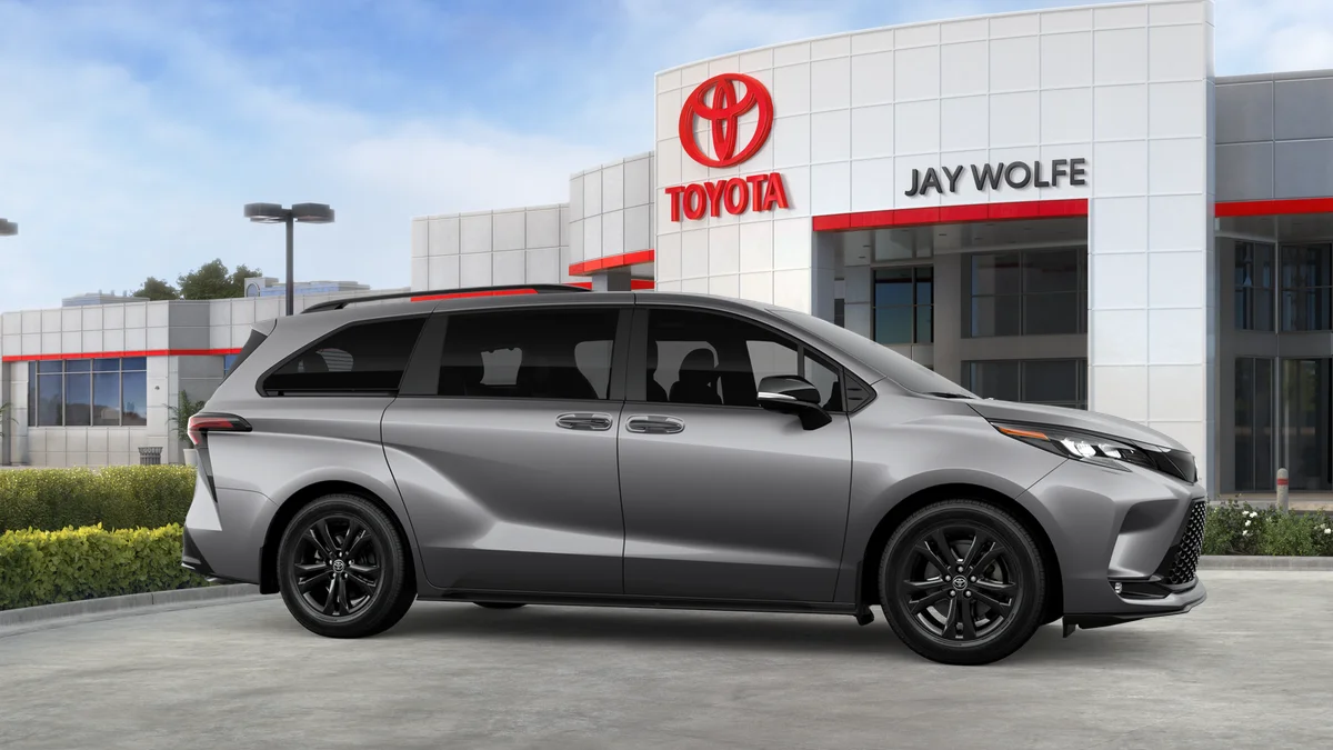 New 2026 Heavy Metal Toyota XSE image 42