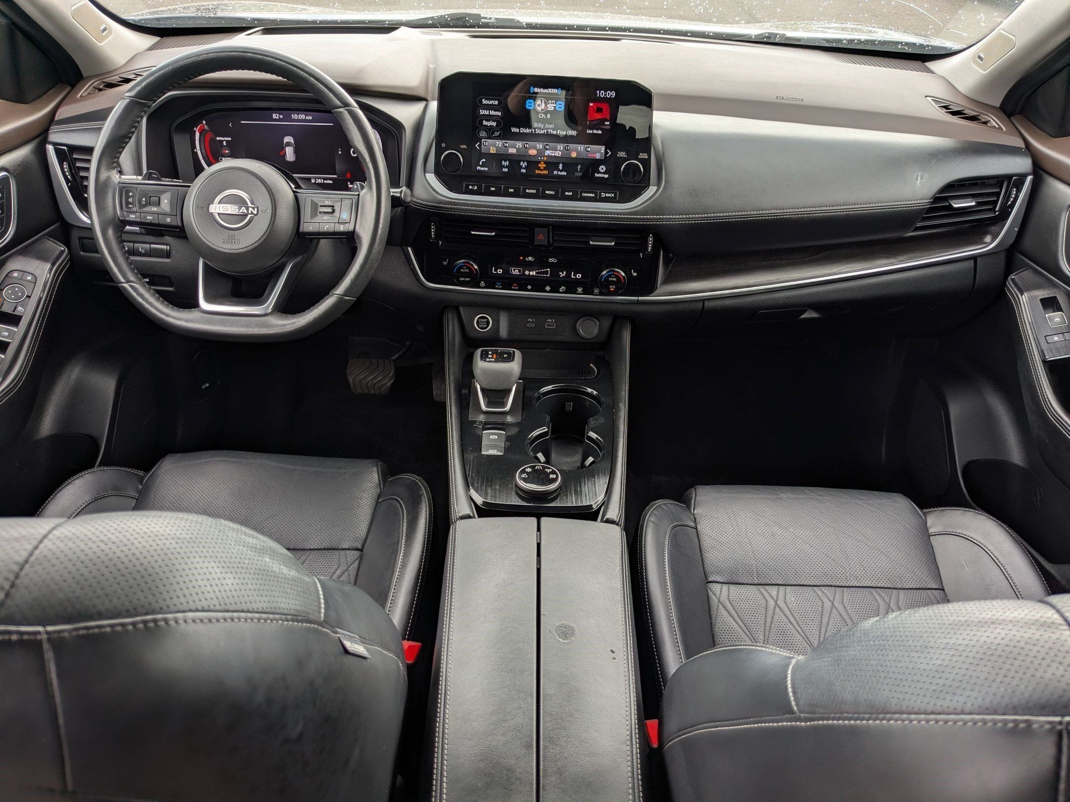 Used 2022 Boulder Gray Pearl Nissan Platinum image 30